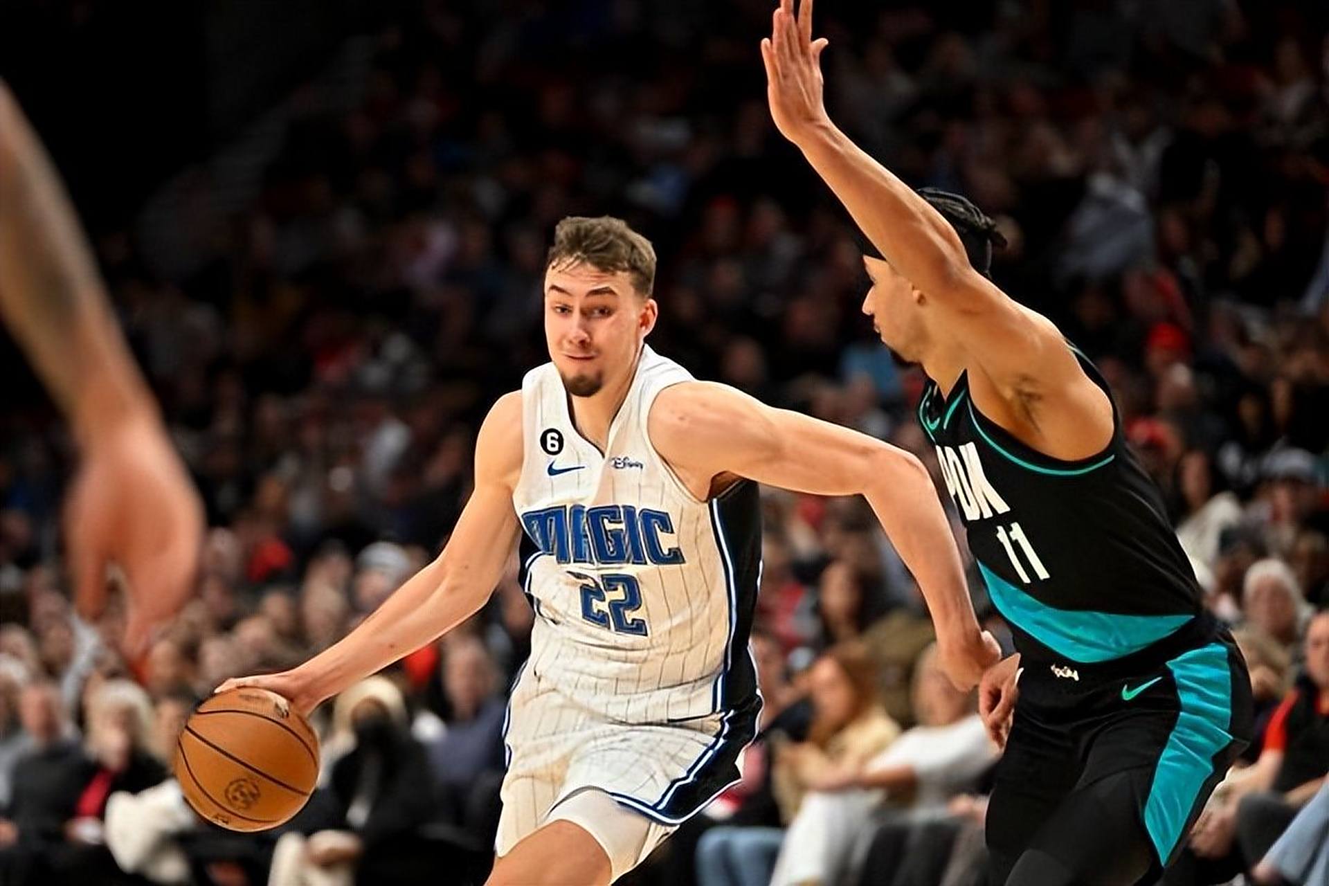 关于今晨突围战来临；奥兰多魔术围绕NBA常规赛扳平良机；质疑声仍在；球队文化再被提及的信息