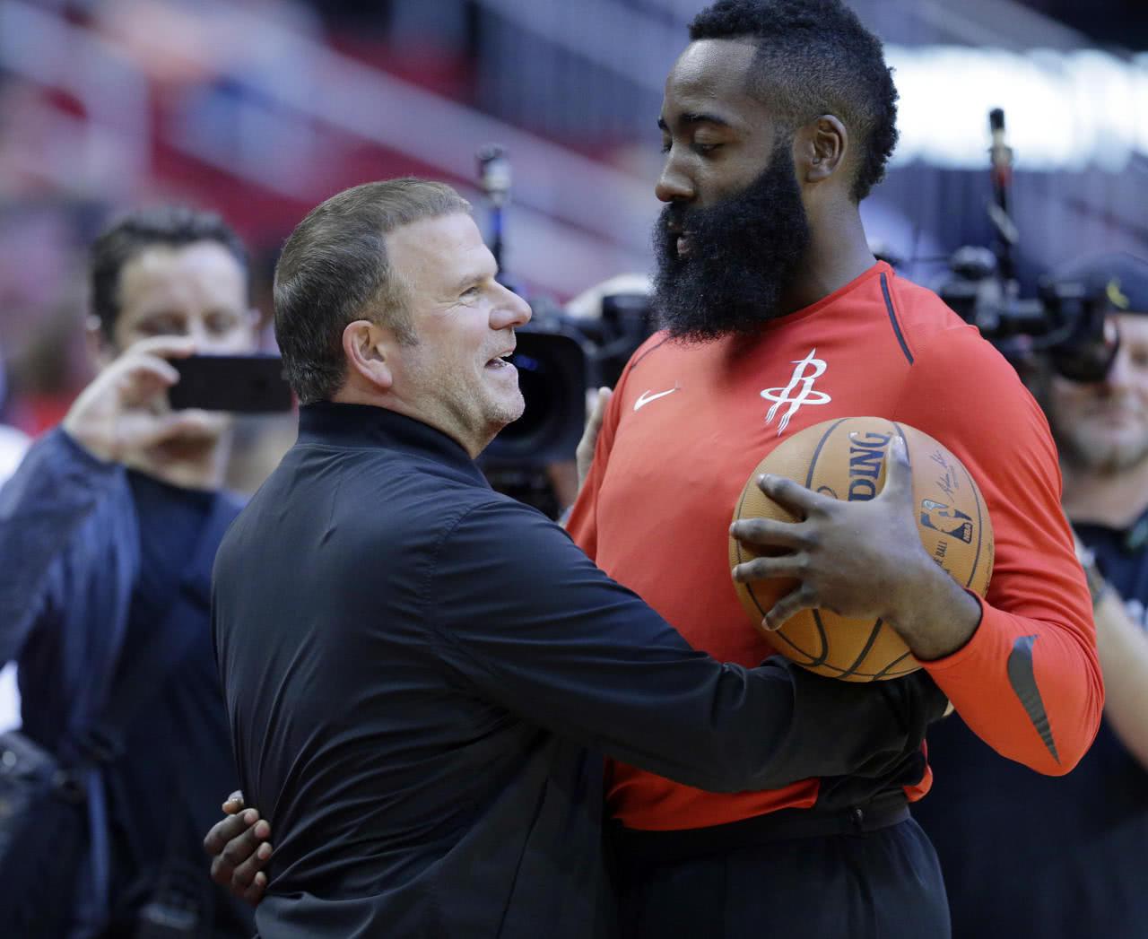 欧篮联赛程吃紧;休斯敦火箭转会期豪取连胜;管理层满意;医务组通报恢复 欧篮联赛程吃紧;休斯敦火箭转会期豪取连胜;管理层满意;医务组通报恢复