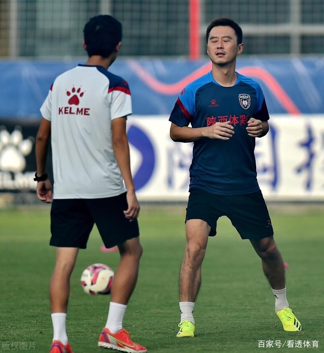 辽宁本钢内部会议纪要流出:赛前调整名单,NBA总决赛使命明确,赛程密集仍需轮换的简单介绍 辽宁本钢内部会议纪要流出:赛前调整名单,NBA总决赛使命明确,赛程密集仍需轮换的简单介绍