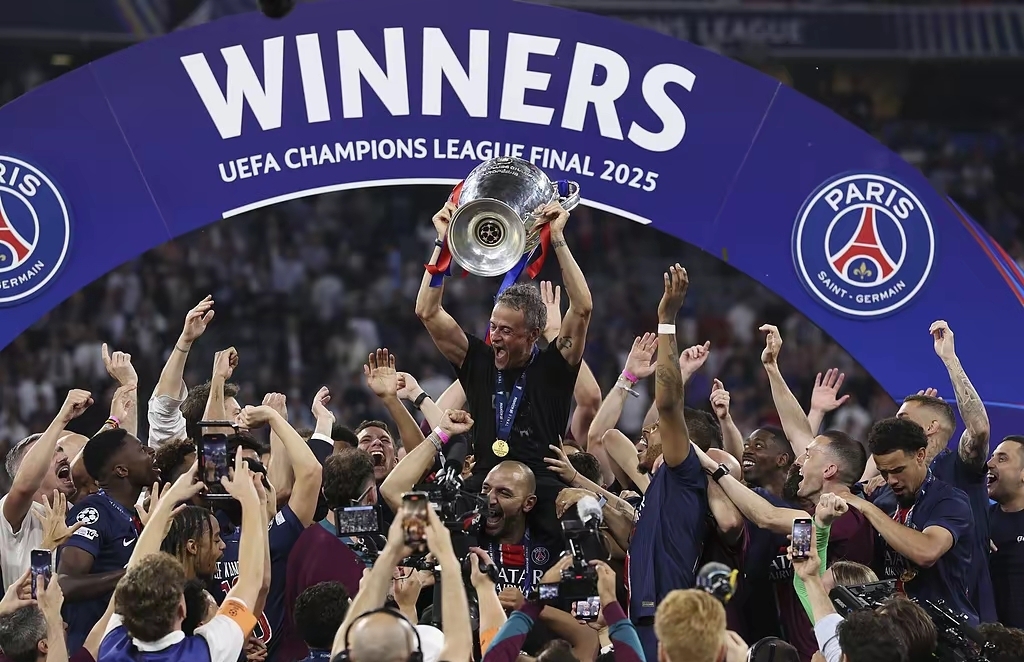 集结日突围战来临，AC米兰围绕欧联篮板制胜，管理层满意，年轻球员得到机会的简单介绍-开云体育