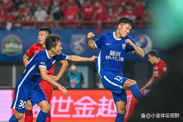  里尔迎中超关键赛，赛前临场应变，悬念犹存，心理建设被强调